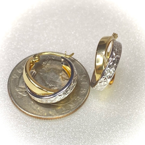 1 4K Gold Twist Diamond Cut Hoop Earrings - Picture 5 of 6